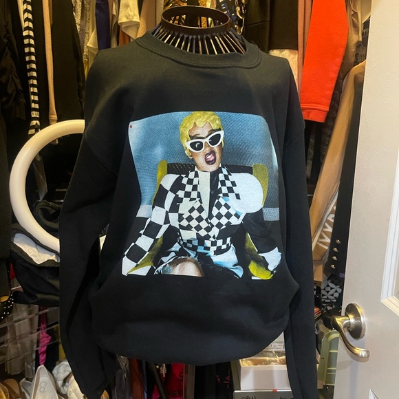 Forever 21 Tops - Cardi B Sweatshirt